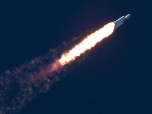         Falcon Heavy: '  ****,   !'