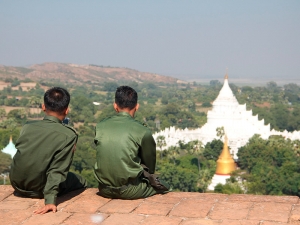 Военные устроили государственный переворот в Мьянме и объявили чрезвычайное положение на год