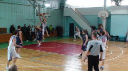 Четырнадцатый тур чемпионата РБ по баскетболу принес Осиповичской команде одну викторию и одно поражении.