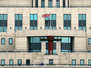 Британскую разведку MI6 обвинили в том, что она не защитила работавшего на нее Александра Литвиненко