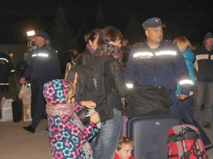 Самолет с эвакуированными из Непала украинцами долетел до Киева. В ГСЧС назвали операцию 'проколом'