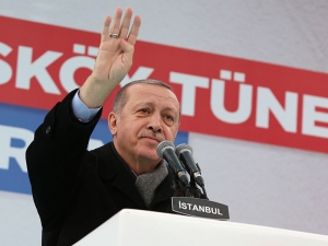 Эрдоган хочет вернуть в Сирию 3,5 млн беженцев из Турции