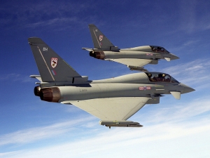 Королевские  ВВС сообщили о  двух российских бомбардировщиках, летящих к Великобритании