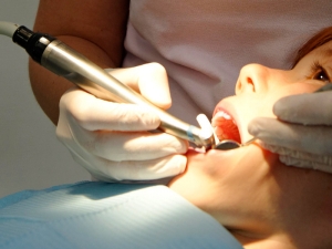 В Казахстане ребенок из России умер после визита к стоматологу