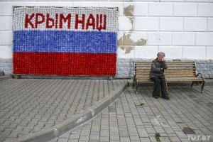 Киев грозит Москве санкциями после выборов президента в Крыму, националисты — сорвать голосование