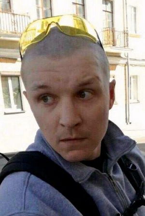 Милиция ищет велосипедиста, который сбил пенсионера в центре Минска и ударил его кулаком в лицо