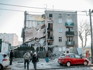В Польше после взрыва газа обрушилась часть жилого дома, четыре человека погибли