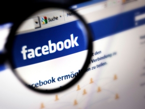 WSJ: в США планируют опубликовать 3 тыс. объявлений в Facebook, связанных с Россией