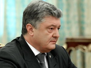 Порошенко поручил подготовить новую резолюцию по Крыму