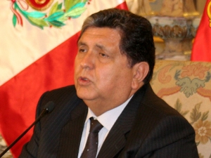 Экс-президент Перу Алан Гарсия впал в кому после попытки застрелиться при задержании