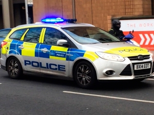 В Лондоне со стрельбой задержали водителя, протаранившего автомобили около посольства Украины