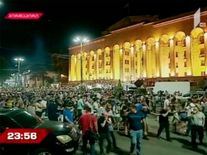 Генпрокуратура Грузии квалифицировала штурм парламента как попытку госпереворота