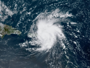 В четырех штатах США объявлена эвакуация из-за мощного урагана 