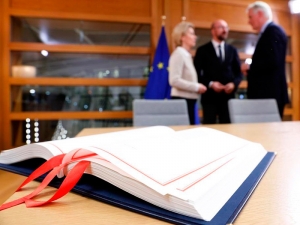 Брюссель подписал соглашение о выходе Великобритании из ЕС