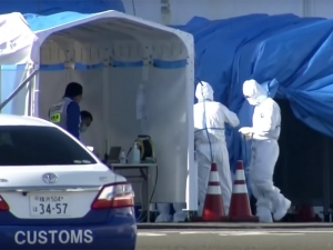 Два пассажира Diamond Princess умерли от коронавируса. На борту заболели еще двое россиян