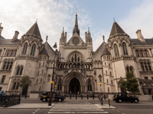 Суд Лондона дал старт охоте за деньгами и недвижимостью необъяснимо богатых россиян в Великобритании