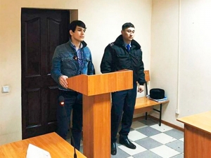 Алматинца, притворявшегося больным в метро, арестовали на десять суток