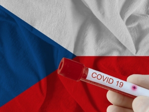 Чехия и Словакия закрыли границы для иностранцев из-за коронавируса
