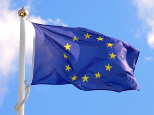 ЕС из-за коронавируса впервые приостановил действие Пакта стабильности и роста в еврозоне