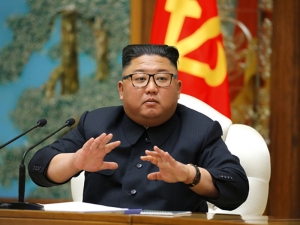 Официальное агентство КНДР: Ким Чен Ын находится 