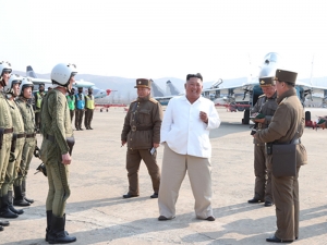 США и Южная Корея потеряли Ким Чен Ына: он пропустил торжества в честь своего деда и, по слухам, нездоров