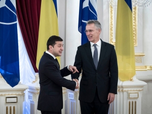 Украина получила от НАТО партнерский статус