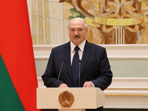 Лукашенко наградил силовиков за 