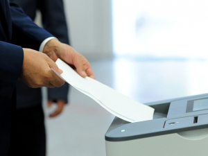 ЦИК Киргизии признала недействительными результаты парламентских выборов