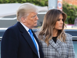 Президент США Трамп и его супруга заразились коронавирусом. Подозревают, что от советницы Хикс