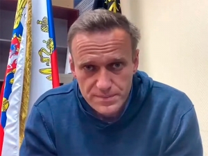 Белый дом сообщил, что новый президент США Байден в разговоре с Путиным потребовал освободить Навального