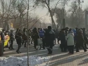 В Казахстане всех задержанных участников протестов отпустили из полиции