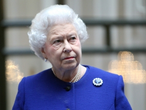The Guardian заподозрил королеву Елизавету II в лоббировании поправки, позволившей ей скрывать информацию о доходах с середины 1970-х